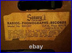 WWII-Era Sonora Vintage Radio Fully Restored Plays Strong RBU-207 Table Top