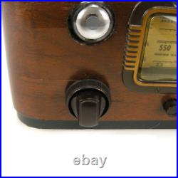 Westinghouse WR-264 Vintage Radio AM SW Refinished Cabinet Lights Up Has Sound Westinghouse WR-264 Vintage Radio AM SW Refinished Cabinet Lights Up Has Sound