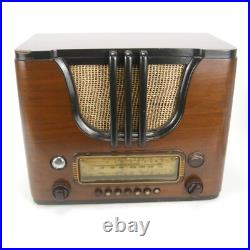 Westinghouse WR-264 Vintage Radio AM SW Refinished Cabinet Lights Up Has Sound Westinghouse WR-264 Vintage Radio AM SW Refinished Cabinet Lights Up Has Sound
