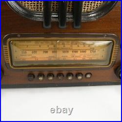 Westinghouse WR-264 Vintage Radio AM SW Refinished Cabinet Lights Up Has Sound Westinghouse WR-264 Vintage Radio AM SW Refinished Cabinet Lights Up Has Sound