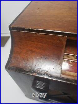 Westinghouse Wood Tube Radio Table Top Vintage Model 599-For Parts Or Repair