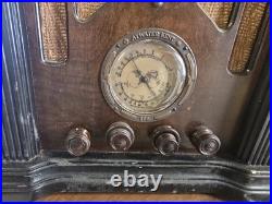 Working Vintage Atwater Kent 206 Cathedral Style Tube Radio