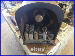 Working Vintage Atwater Kent 206 Cathedral Style Tube Radio