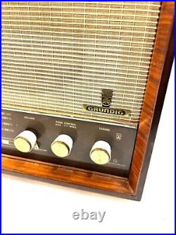 Working Vintage Tabletop Grundig Model 4570 U/Tube Stereo Made in W. Germany