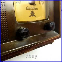 Working Vintage Tube Radio Gilfillan Brothers 56B Copper Face Wood Cabinet 1946