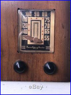 Working Vintage old wood antique tube radio Emerson Model 343-15