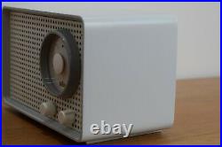 Working vintage Braun SK 2 midcentury tube radio