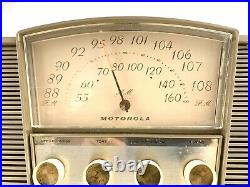 Works Great! Vintage B6n 1960 Motorola Atomic MID Century Table Top Tube Radio