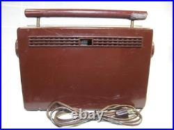 ZENITH Z402R 4 tubes vacuum tube radio 1950s Vintage Made in USA ZENITH Z402R 4 tubes vacuum tube radio 1950s Vintage Made in USA