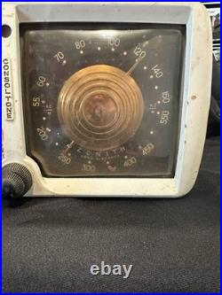 Zenith 2-101-W Tube Radio Vintage AM Original Zenith Tubes