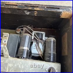 Zenith 5D027 Consol-Tone Tube Radio 1946 Crackled Dial Vintage AM For Repair