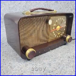 Zenith 5D811 Tube Radio Brown Bakelite AM Portable Vintage 1950's MCM Working