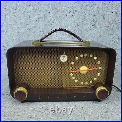 Zenith 5D811 Tube Radio Brown Bakelite AM Portable Vintage 1950's MCM Working