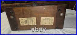 Zenith 6D030 Vintage Wood Table Radio (1946)