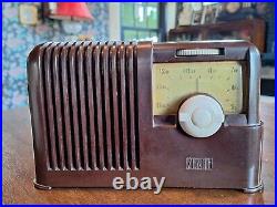 Zenith 6D410 Vintage Bakelite Tube Radio Streamlined Art Deco Style