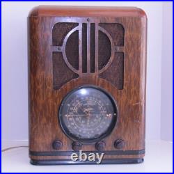Zenith 6-S-229 Black Dial Tombstone Vintage Tube Radio Powers On, 1938 Antique Zenith 6-S-229 Black Dial Tombstone Vintage Tube Radio Powers On, 1938 Antique