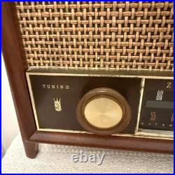 Zenith K731 AM FM Tube Radio Wood Tabletop MCM Vintage USA Tested Works