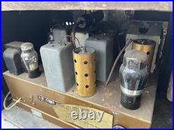 Zenith Model 7S323 Vintage Wood Table Top Tube Radio Classic Art DecoNeeds work