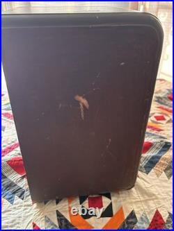 Zenith Tombstone Tube radio model 5S-228 Vintage