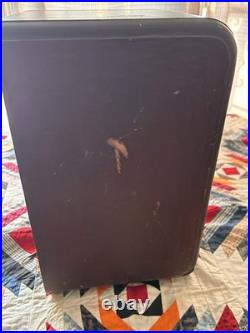 Zenith Tombstone Tube radio model 5S-228 Vintage