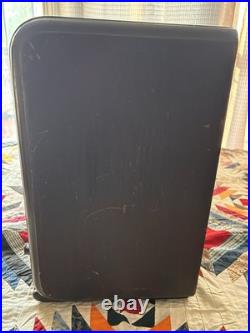 Zenith Tombstone Tube radio model 5S-228 Vintage