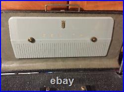 Zenith Trans-oceanic Vintage Tube Radio 1950's Works