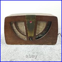 Zenith Tube Radio 6D030-Z Vintage Eames Wood Cabinet AM Powers ON Not Working Zenith Tube Radio 6D030-Z Vintage Eames Wood Cabinet AM Powers ON Not Working