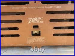 Zenith Tube Radio Phonograph Vintage Wood 5-R-686 1942